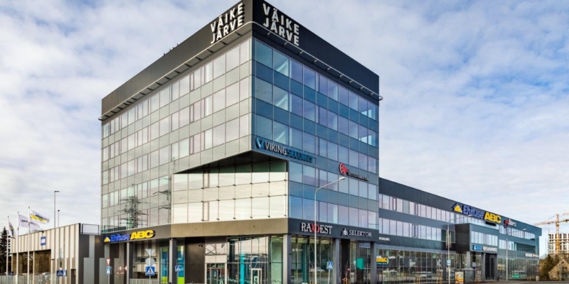 Väike-Järve ärimaja